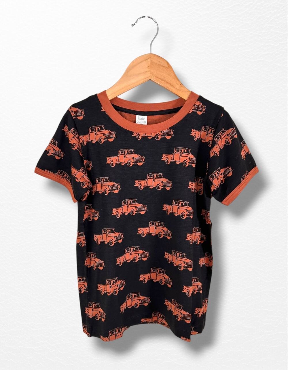 NWT Kate Quinn Bamboo Ringer Tee, Antique Truck Print, Size 6